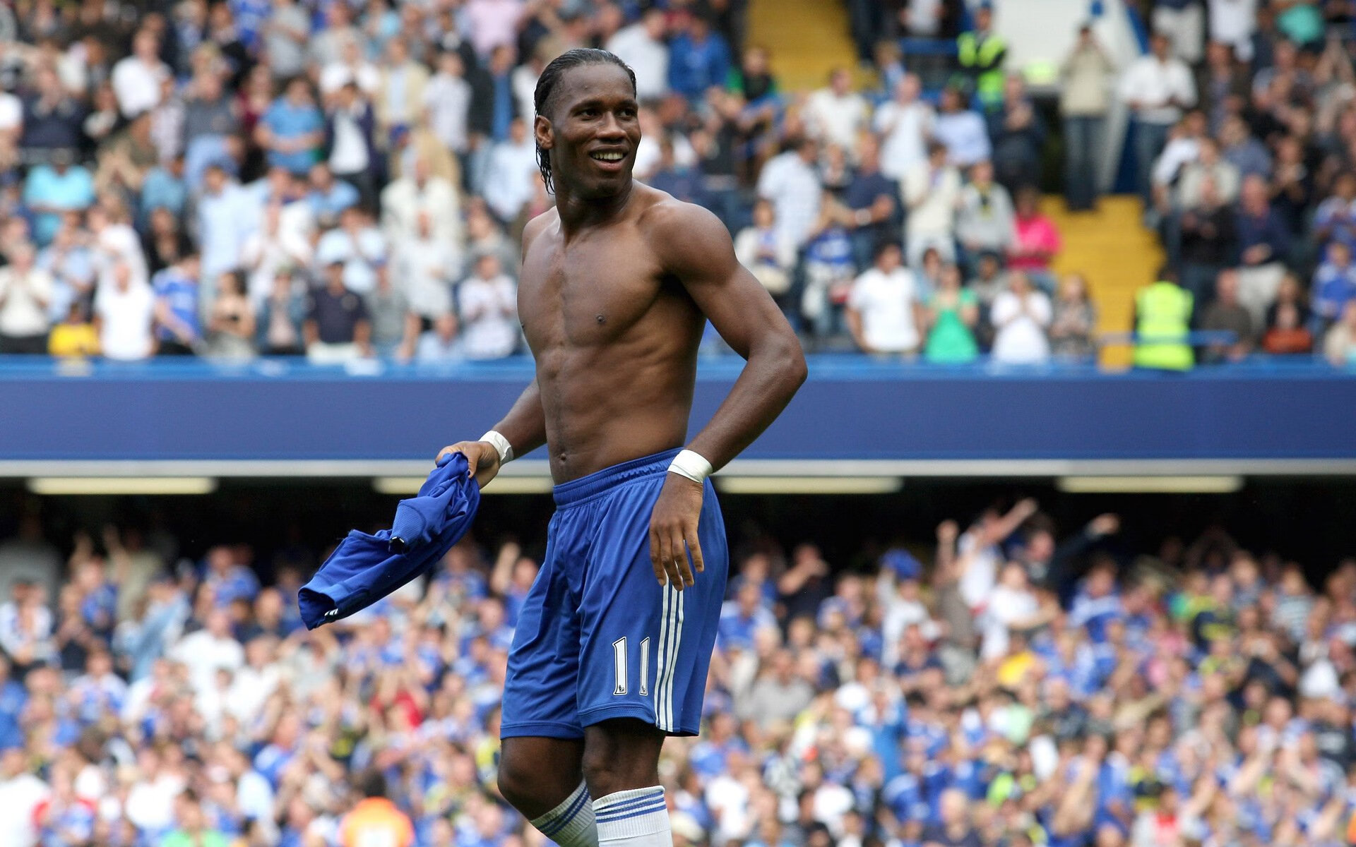 德甲球队利用大数据分析优化进攻转换效率,2021德甲用球